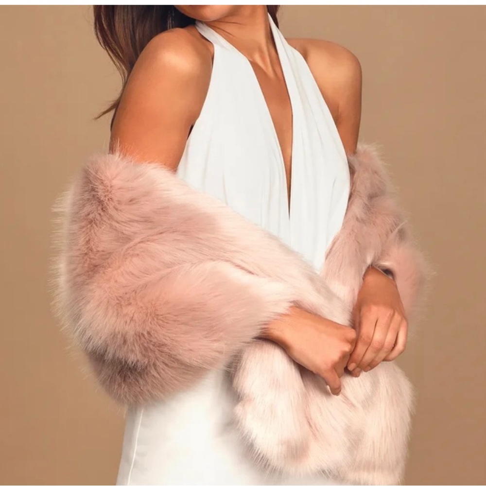 Blush faux fur wrap